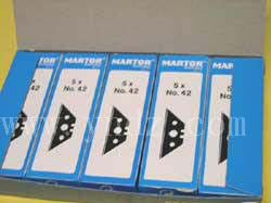 �¹���Ƭ��װͼ